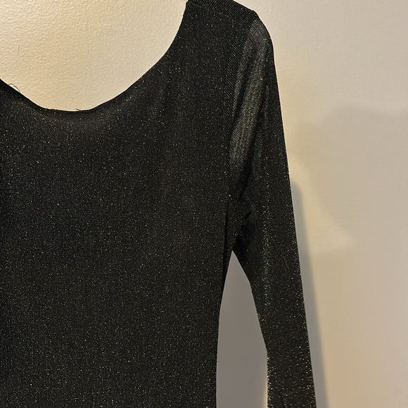 Open Back black mini dress - Picture 3 of 4